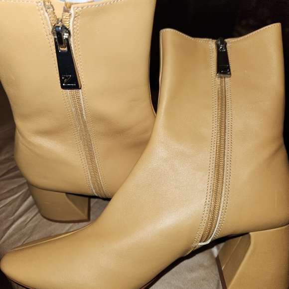 ZARA 100% LEATHER MID HEELED ANKLE BOOTS CAMEL / TAN SZ 38 - Picture 9 of 10